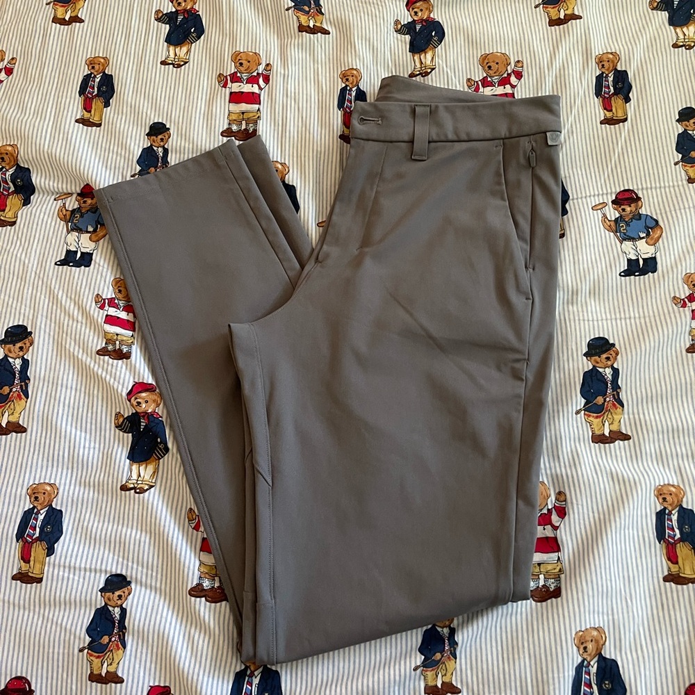 Lululemon slim gray performance slack type pants 31